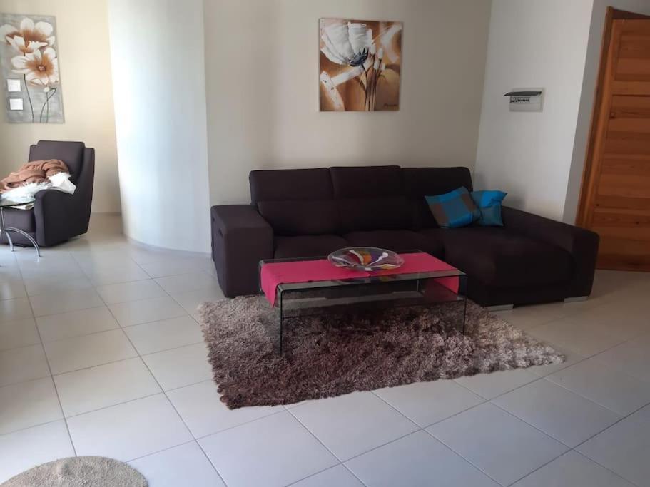 Lovely Two Bedroom Apartment St. Paul's Bay Exteriér fotografie